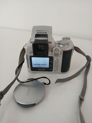 Fotocamera Digitale Fujifilm Finepix S3000