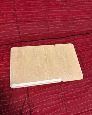 Tavolino pieghevole da letto