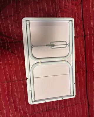 Tavolino pieghevole da letto