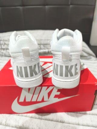 Zapatillas Nike Blancas N38