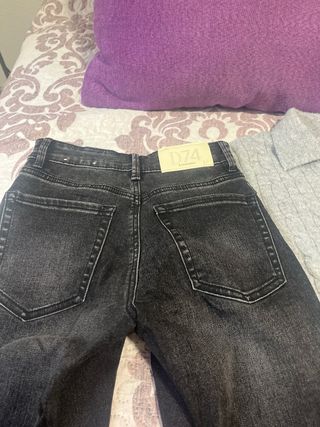 Lote Ropa Talla XS pabtaloned