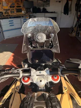 Elevador Pantalla BMW F900GS