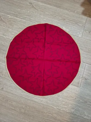 Centrotavola rotondo rosso stelle dorate