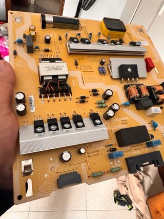 Fuente Alimentación TV Samsung UE55TU8506U