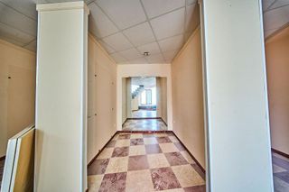 Local comercial en venta en Baza