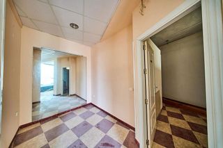 Local comercial en venta en Baza