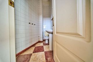 Local comercial en venta en Baza