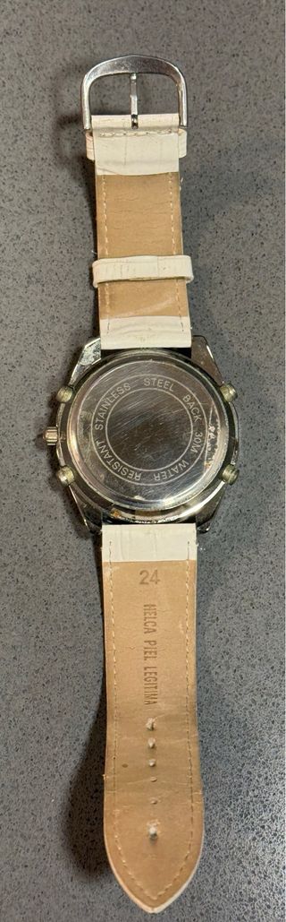 Reloj de muñeca analógico-digital (no es de marca)