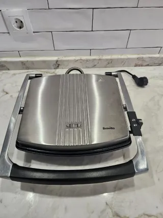 Sandwichera Breville