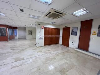 Oficina en venta en Centro en Cáceres