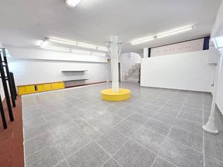 Local comercial en venta en Centro en Almería
