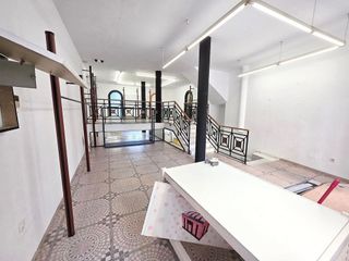 Local comercial en venta en Centro en Almería