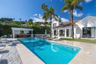 Chalet en alquiler en Nueva Andalucía centro en Marbella