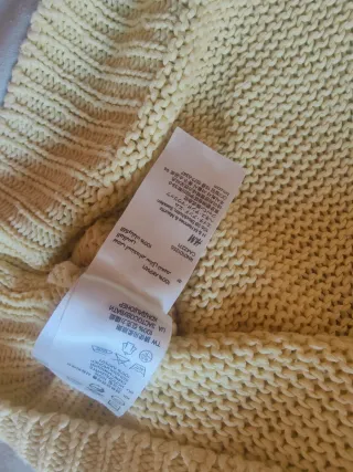 Top H&M calado amarillo pastel Talla XS