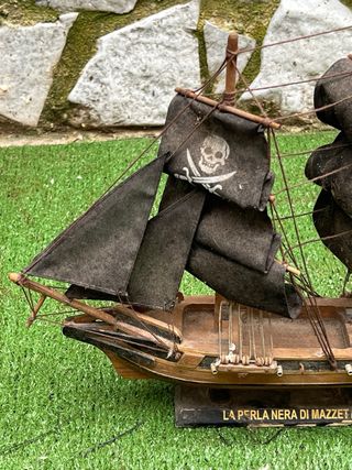 Modellino Veliero La Perla Nera