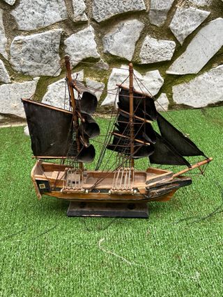 Modellino Veliero La Perla Nera