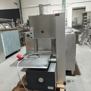 Sierra de huesos Medoc Beta 250