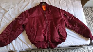 Chaqueta Alpha Industries Burdeos Talla XL