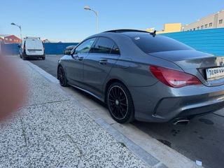 Mercedes-Benz Clase CLA 2015