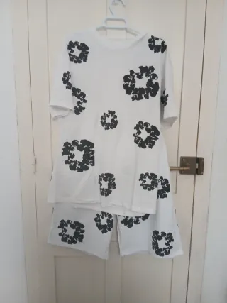 Conjunto verano flores blanco y negro