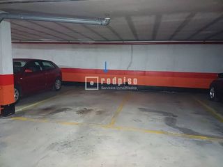 Garaje en venta en Piovera - Conde Orgaz en Madrid