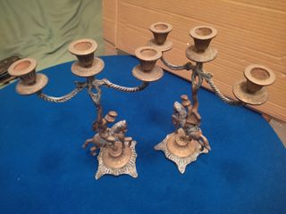 Pareja Candelabros Bronce Jinetes 3 Brazos