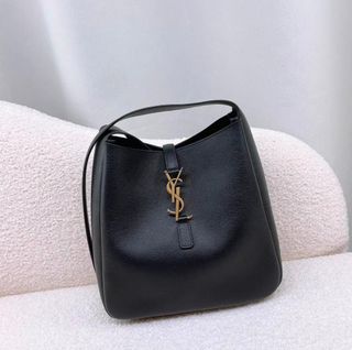 Bolso Hobo YSL Negro