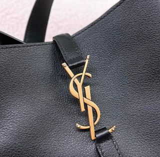 Bolso Hobo YSL Negro