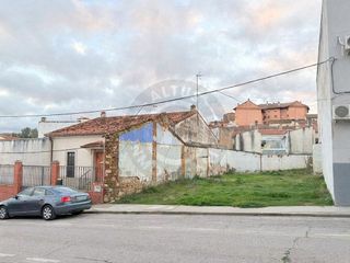 Terreno en venta en Ciudad Monumental en Cáceres