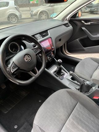 Skoda Octavia Combi 1.6TDI 2017 Verde C