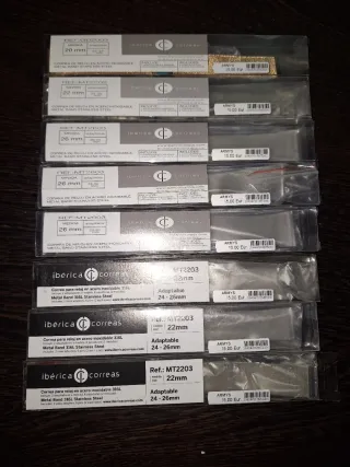 Confezione da 8 Braccialetti per Orologi in Metallo (Oro/Argento)