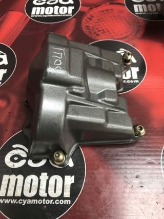 Tapa de balancines trasera para Aprilia SL-Falco 1000 2002 AP0211666