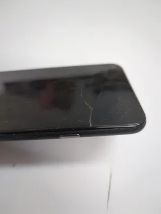 Google Pixel 5 schermo rotto non funzionante