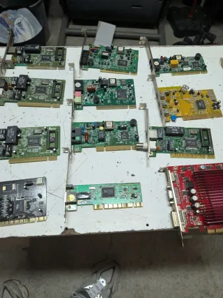 Lotto: 17 schede video, audio, modem PC computer