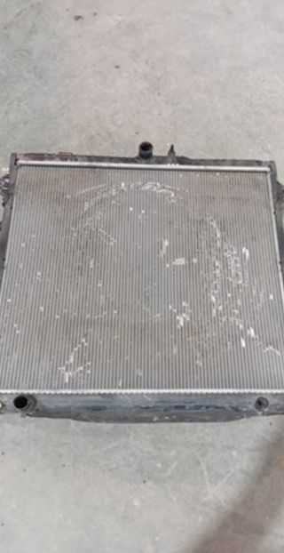 Ford eb3g8005d2a ab398c342bh radiador ranger 46555