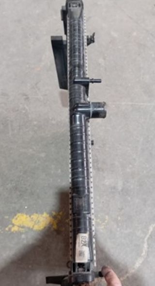 Ford eb3g8005d2a ab398c342bh radiador ranger 46555