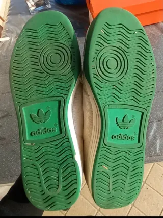 Scarpe sportive Bianche e Verdi