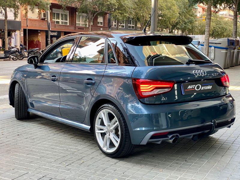 Audi A1 Sportback 1.0 TFSI Adrenalin 2017, foto 2