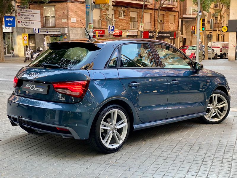 Audi A1 Sportback 1.0 TFSI Adrenalin 2017, foto 4