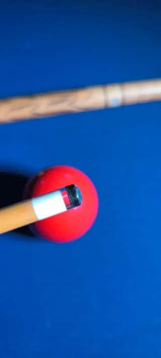 Taco de billar artesano