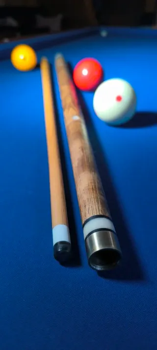 Taco de billar artesano