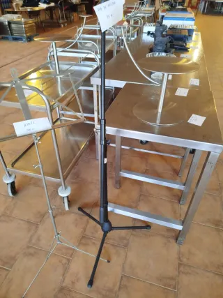 Pie de micro y Atril