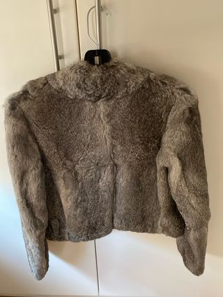 Chaquetón de piel gris Miguel Bellido