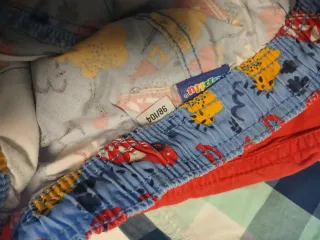 Lote 4 bermudas niño