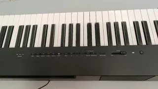 Piano Digitale Yamaha P-225B W26Y2643