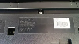 Piano Digitale Yamaha P-225B W26Y2643