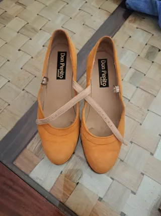 Zapatos Flamenco Don Pepito de piel amarillo