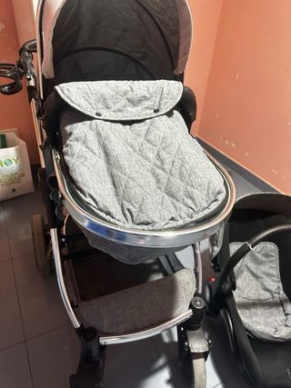 Cochecito y Silla de Coche Bebé Gris