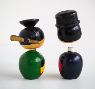 Antiche bambole Kokeshi sposa coreana