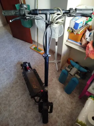 Patinete Eléctrico FLJ